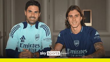 DONE DEAL | Calafiori signs five-year contract at Arsenal!