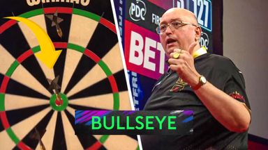 'Touch of gold from Goldfinger!' | Gilding hits classy 127 bullseye finish!