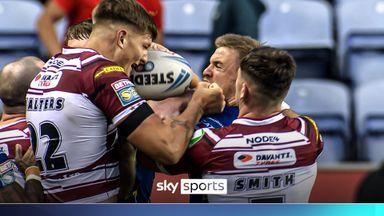 'It's not a great look' | Warriors and Wolves brawl in top of the table clash