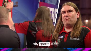 'He snatched his darts out the board!' | Searle fumes in Blackpool