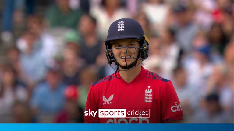 Watch as Eden Carlson's ball sends Amy Jones out for New Zealand's fifth wicket.