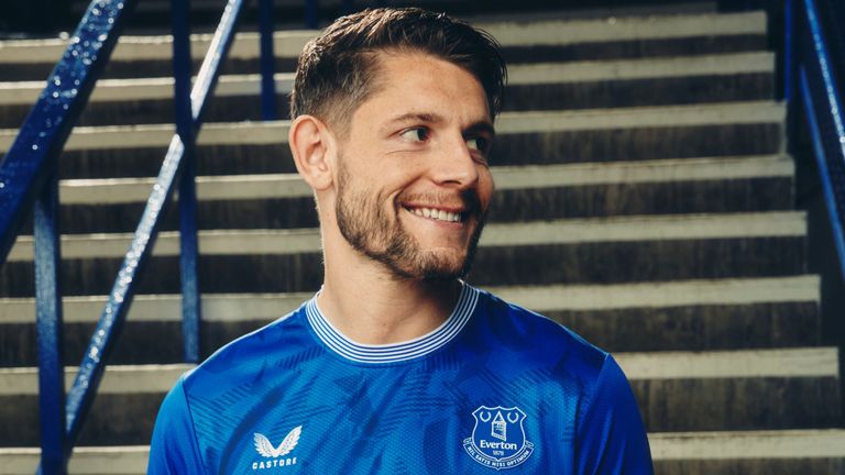 Everton have released their new home kit (Credit: Everton FC)