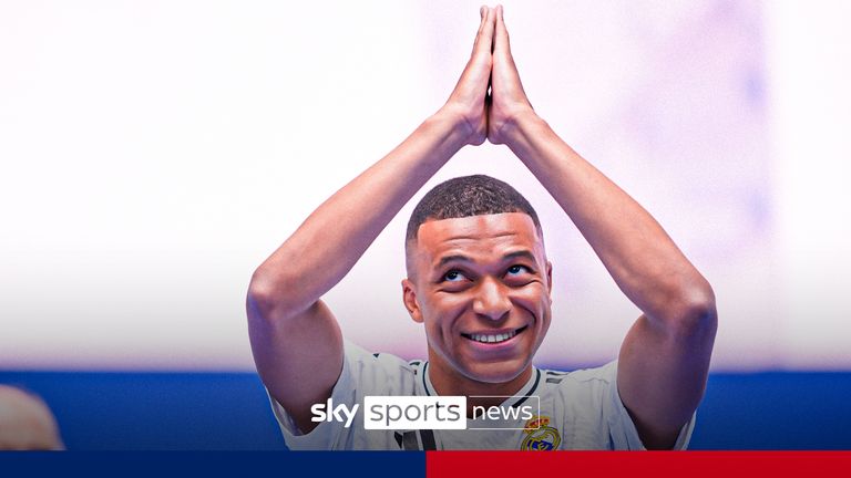 Kylian Mbappe unveiled at Real Madrid in front of 80,000 fans!