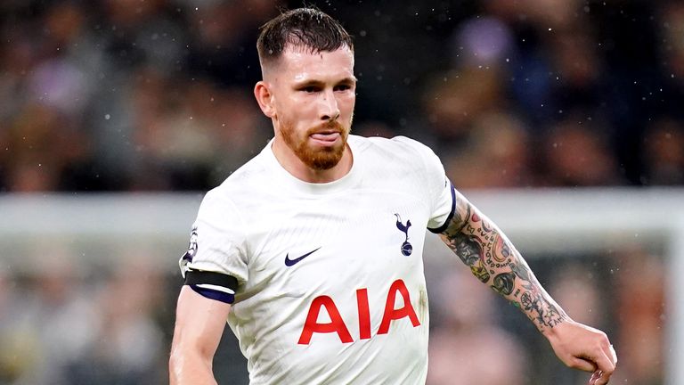 Tottenham midfielder Pierre-Emile Hojbjerg has completed a move to Marseille