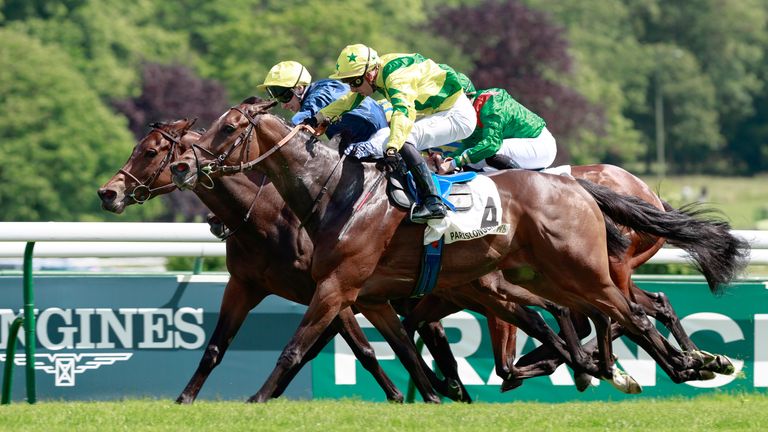 Mqse de Sevigne (A. Pouchin) wins Prix d'Ispahan Gr.1 at ParisLongchamp 26/05/2024, photo: Zuzanna Lupa