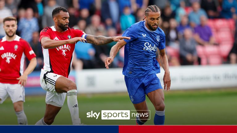 Salford's Curtis Tilt and Everton's Dominic Calvert-Lewin (right) battle for the ball during the pre-season friendly match at the Peninsula Stadium, Salford, Greater Manchester. Picture date: Saturday July 27, 2024.
