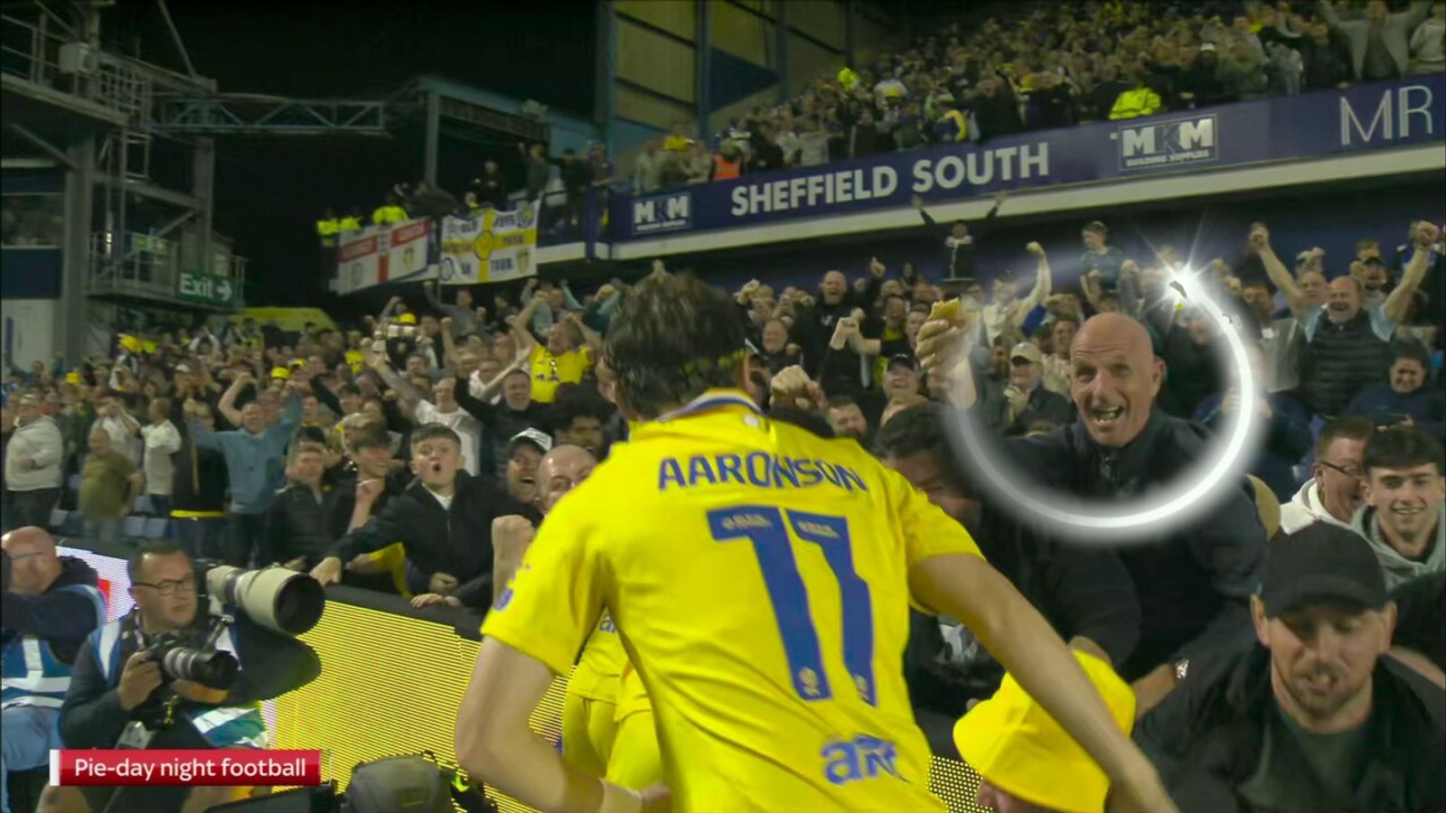 Leeds fan loses pie during celebrations! 'His hold up play is poor