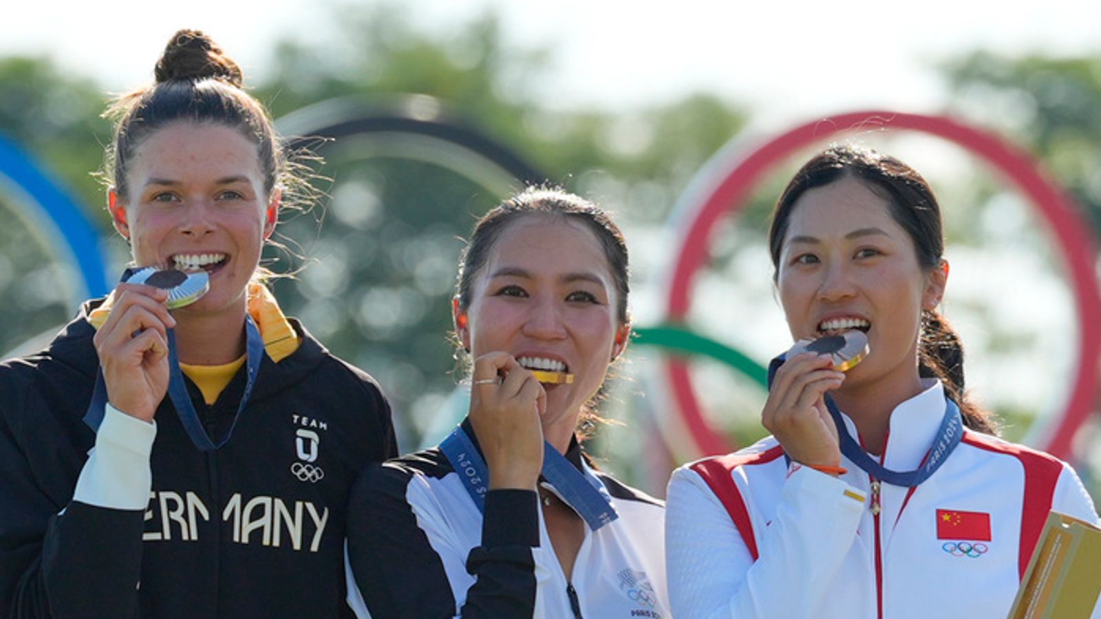 New Zealand's Ko secures Olympic gold at Le Golf National