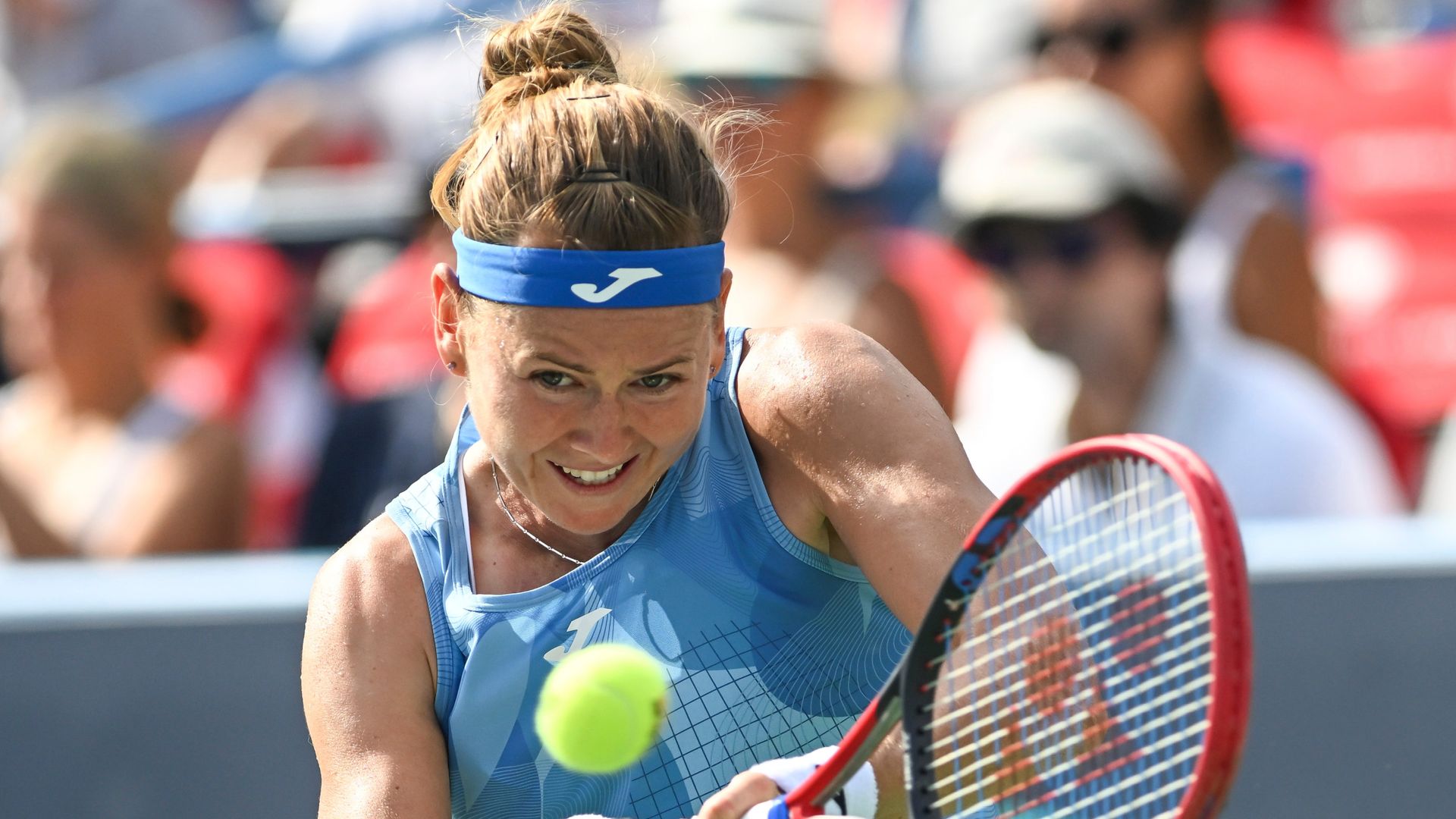 Bouzkova records upset win over Sabalenka to reach Washington final