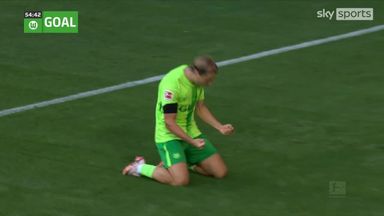 'It's unbelievable!' | Wolfsburg pounce on Kim howler!