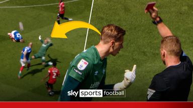 'Disastrous decision-making!' | Rash Luton goalie sent off against Portsmouth!