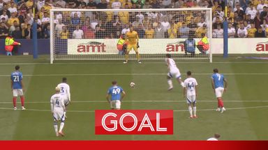 Struijk scores first with a penalty for Leeds!