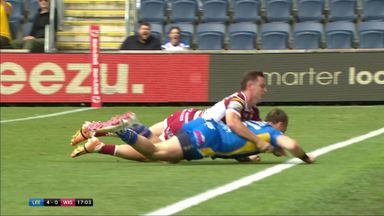 Newman gives Rhinos opening try against Warriors