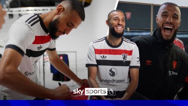 'I'm used to pressure' | Mazraoui shares early thoughts on joining Man Utd