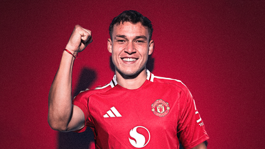 Manuel Ugarte has signed for Manchester United