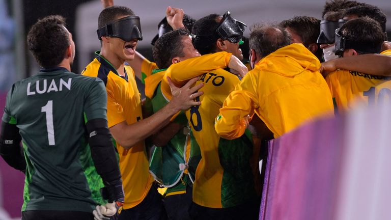 Brasil vinner gullmedalje i menns fotball for blinde ved Paralympics i Tokyo 2020 (Getty Images)