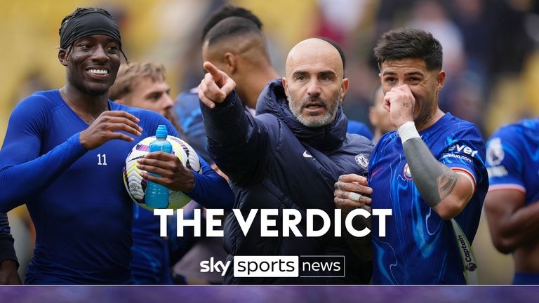 Chelsea manager Enzo Maresca (centre) with Noni Madueke (left) and Enzo Fernandez (right) after the Premier League match at Molineux Stadium, Wolverhampton. Picture date: Sunday August 25, 2024.
