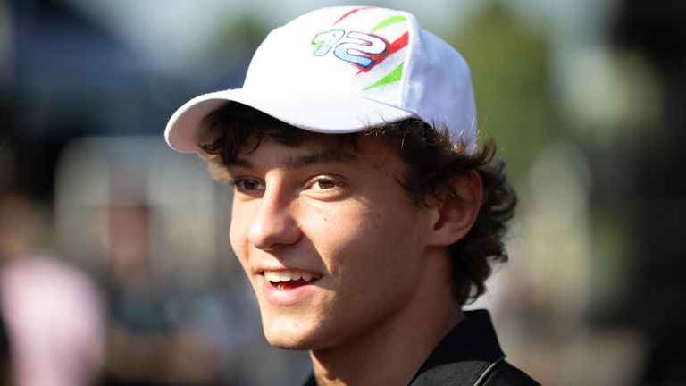 AUTODROMO NAZIONALE MONZA, ITALY - AUGUST 29: Andrea Kimi Antonelli, Mercedes-AMG F1 Team during the Italian GP at Autodromo Nazionale Monza on Thursday August 29, 2024 in Monza, Italy. (Photo by Simon Galloway / LAT Images)