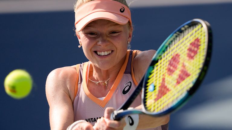 Harriet Dart, of Britain, returns a shot to Marta Kostyuk, of Ukraine, during the second round of the U.S. Open tennis championships, Wednesday, Aug. 28, 2024, in New York. (AP Photo/Matt Rourke)