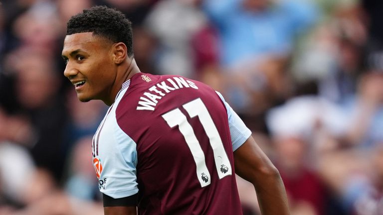 Ollie Watkins sesalkan peluang yang hilang untuk mencetak gol bagi Aston Villa saat melawan Arsenal