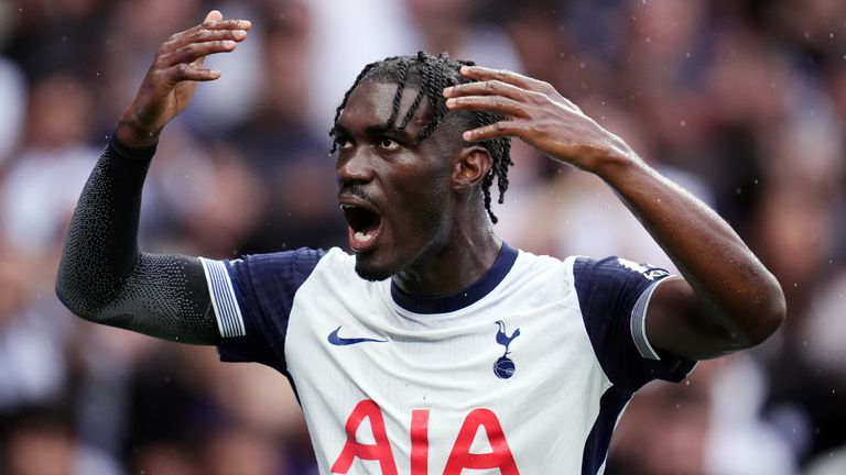 Yves Bissouma celebrates after scoring Spurs' opening goal against Everton