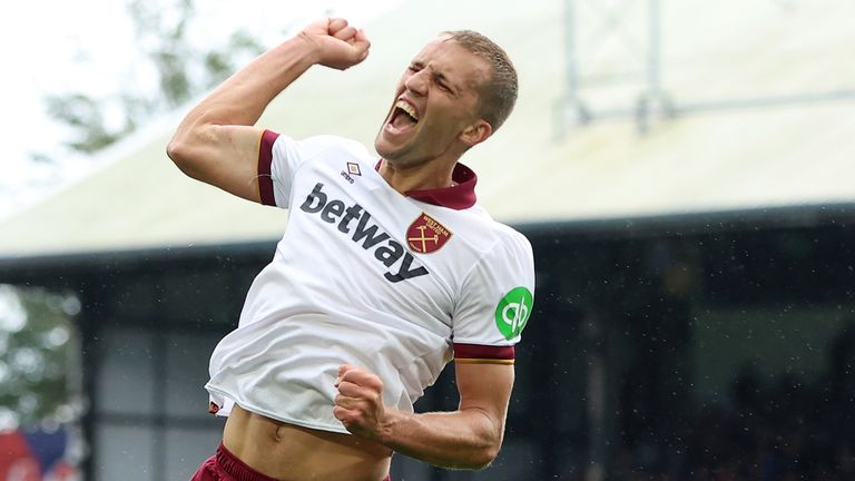 Tomas Soucek celebrates after giving West Ham the lead at Selhurst Park