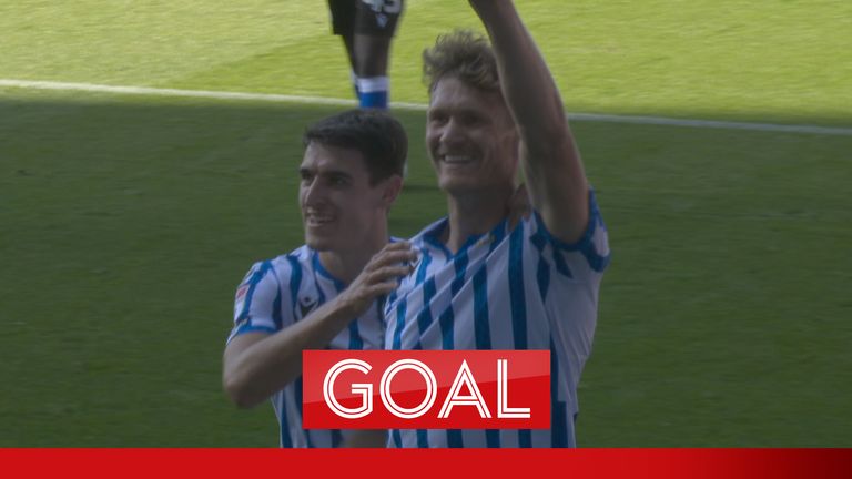 Sheffield Wednesday score their fourth against Plymouth