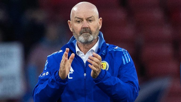 GLASGOW, SKOTTLAND – 07. JUNI: Skottlands manager Steve Clarke under en internasjonal vennskapskamp mellom Skottland og Finland på Hampden Park, 7. juni 2024, i Glasgow, Skottland. (Foto: Craig Foy / SNS Group)