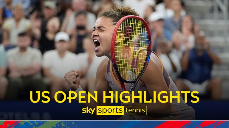 Italy's Jasmine Paolini celebrates after defeating Canada's Bianca Andreescu in a first-round match of the U.S. Open tennis championships, Tuesday, Aug. 27, 2024, in New York. (AP Photo/Frank Franklin II)


