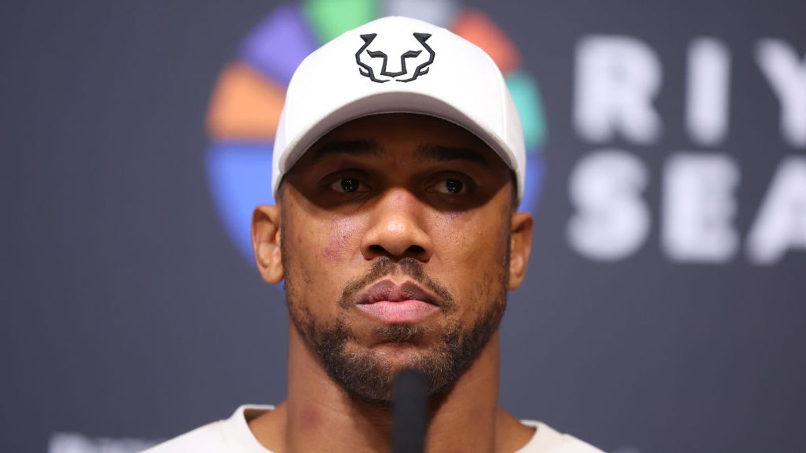 https://e0.365dm.com/24/09/1600x900/skysports-anthony-joshua-eddie-hearn_6694964.jpg?20240923175830