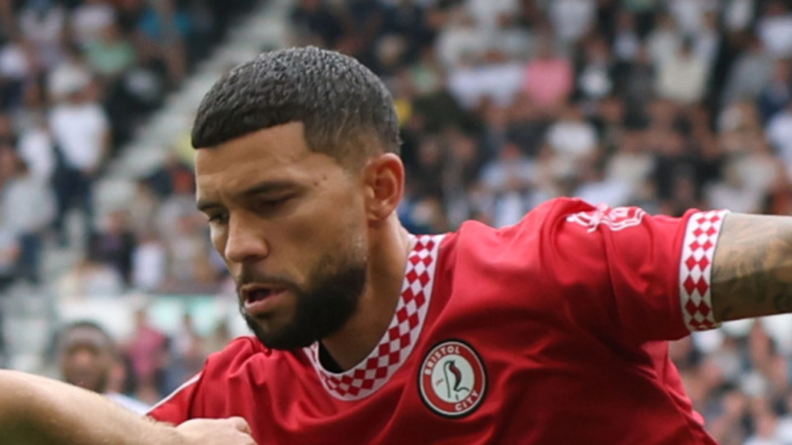 Bristol City 2-1 Oxford: Liam Manning’s Robins seal turnaround win