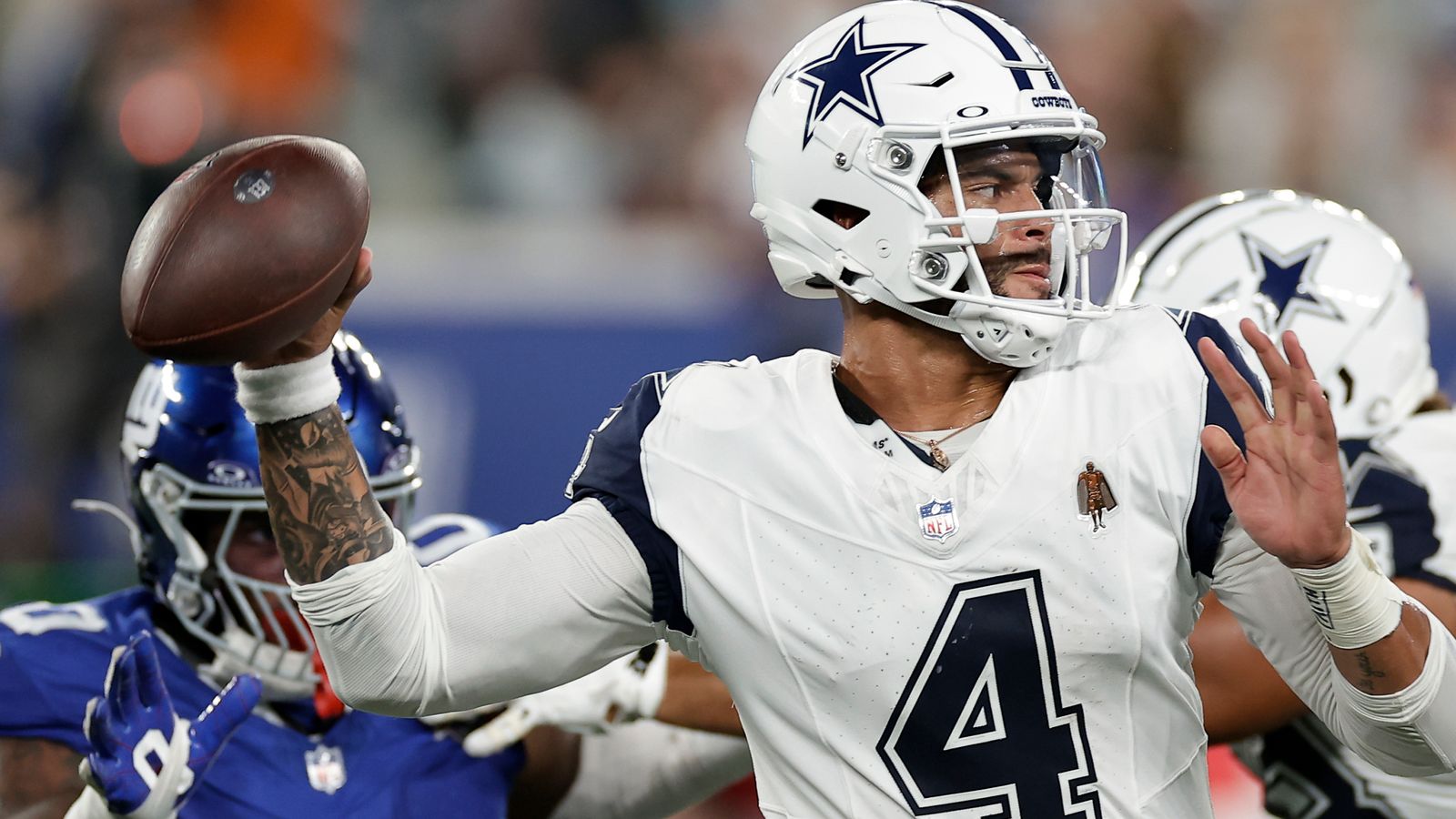 Dallas Cowboys 20-15 New York Giants: Dak Prescott throws two touchdown passes as Cowboys defence helps grind out win