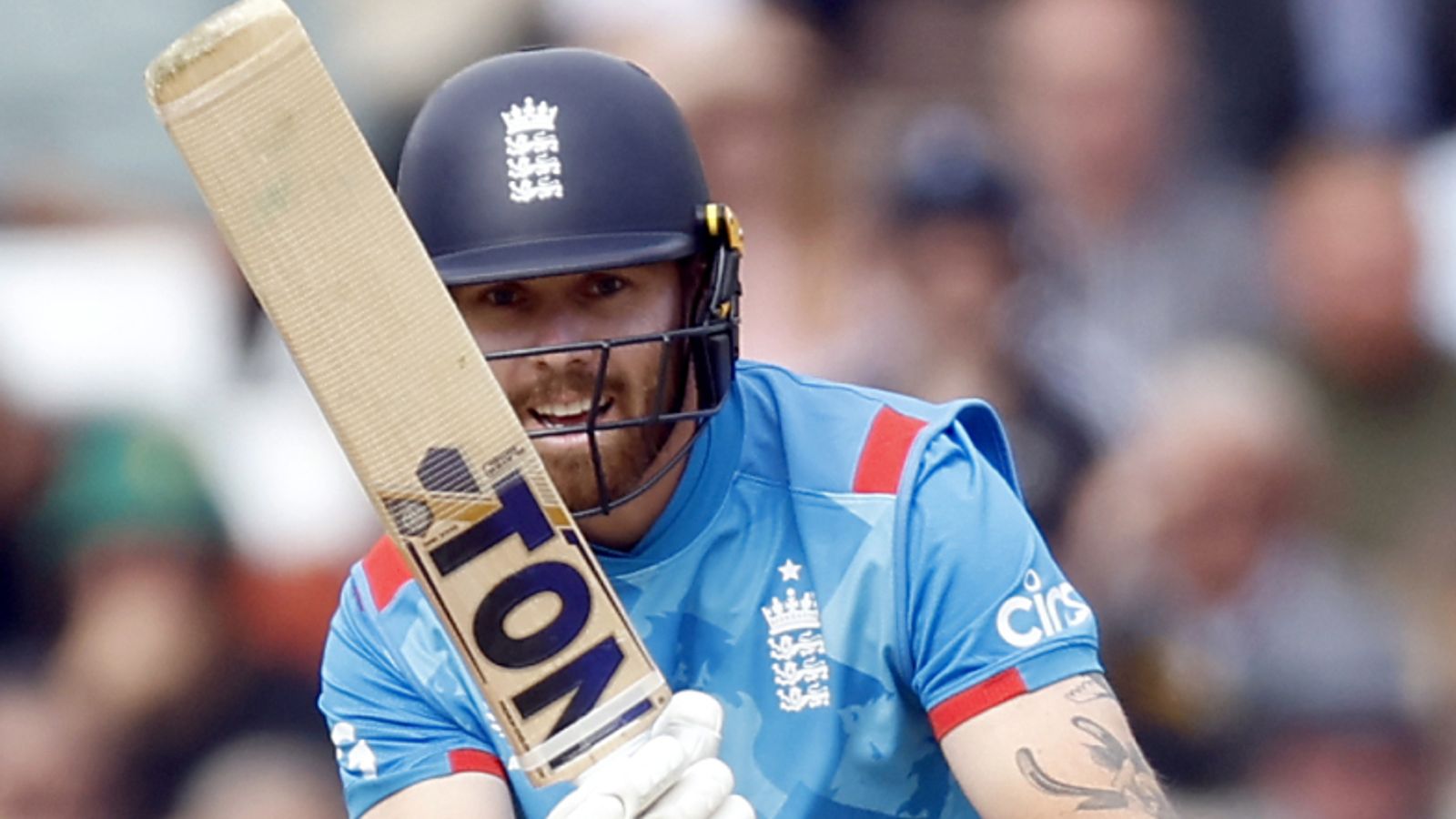 England vs Australia Overbyover text commentary, inplay clips and