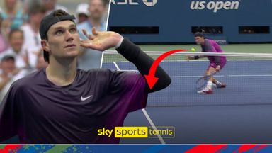 'That's magnificent!' | Draper stuns Sinner with backhand drop volley