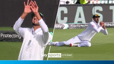 De Silva out! | England make early breakthrough on day three