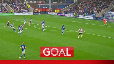 'A spectacular strike!' | Vernam scores from outside the box