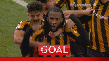 Palmer eventually converts from the spot to equalise for Hull