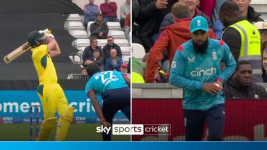 Rashid catch gives England early breakthrough!