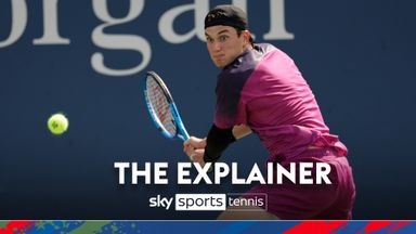 How has Draper risen to the top of British tennis?