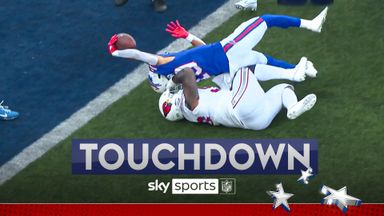 Backwards dive touchdown! | Shakir stretches for the Bills!