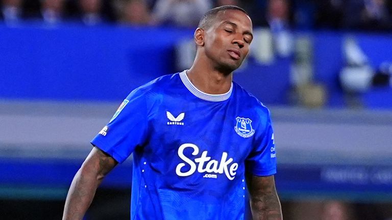 Everton's Ashley Young reacts after missing a penalty in the shoot-out against Southampton