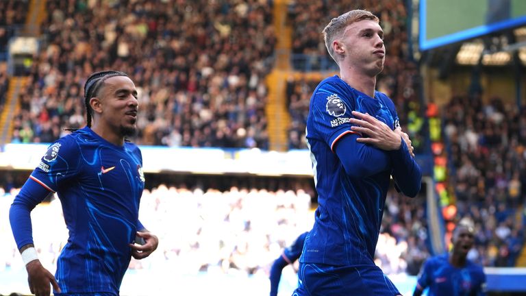 Cole Palmer celebrates after the 2-1 win against Chelsea