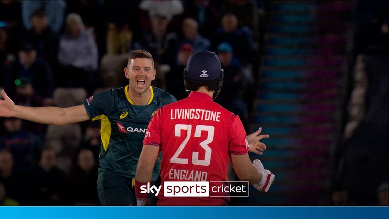 Josh Hazlewood mendapatkan gawang penting dari Liam Livingstone saat Inggris merosot ke 108-6 dalam pengejaran 180 melawan Australia.