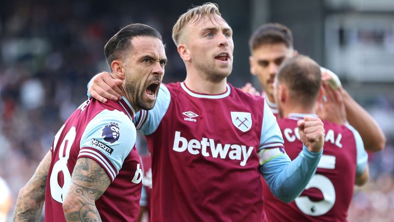 Danny Ings celebrates his late equaliser with Jarrod Bowen