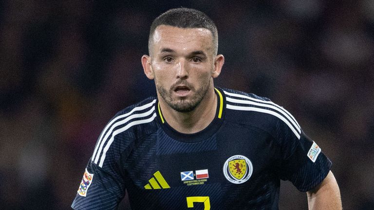 GLASGOW, SKOTTLAND - 5. SEPTEMBER: John McGinn fra Skottland i aksjon under en UEFA Nations League - League A gruppe 1-kamp mellom Skottland og Polen på Hampden Park, 5. september 2024, i Glasgow, Skottland. (Foto av Alan Harvey / SNS Group)