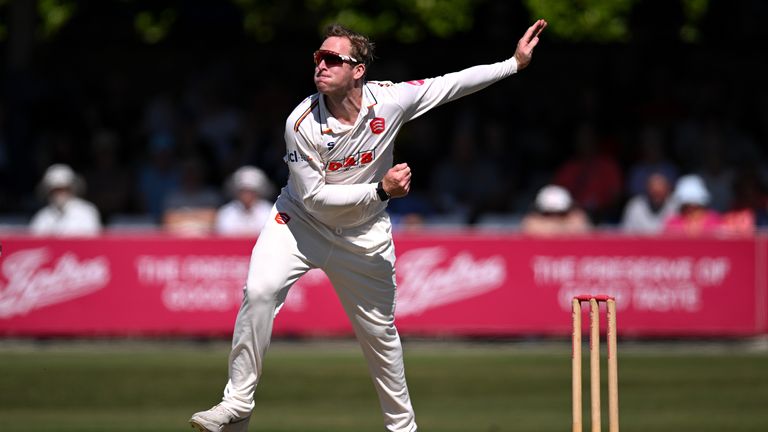 Another four wickets from Simon Harmer guided Essex to victory over Nottinghamshire before lunch on Day Four of their County Championship match in Chelmsford