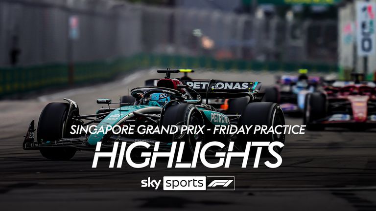 Pembalap Mercedes George Russell asal Inggris memimpin sesi latihan pertama Grand Prix Formula Satu Singapura di Sirkuit Jalan Raya Marina Bay, Singapura, Jumat, 20 September 2024.