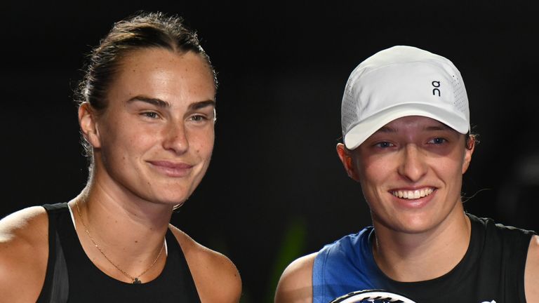 CANCUN, MEXICO - NOVEMBER 4: .(L-R) Aryna Sabalenka with Iga Swiatek of Poland, ahead of the second Semi-Final match on Day 7 of the GNP Seguros WTA Finals Cancun 2023, part of the Hologic WTA Tour, on November 4, 2023, in Cancun, Quintana Roo, Mexico. (Photo by Artur Widak/NurPhoto)