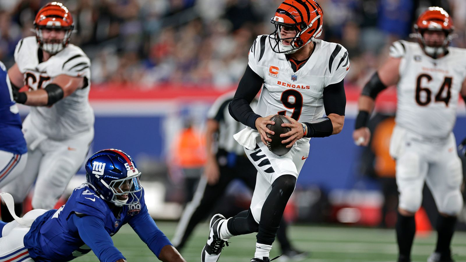 Cincinnati Bengals 17-7 New York Giants: Visitors claim crucial win on the road to raise NFL playoff hopes