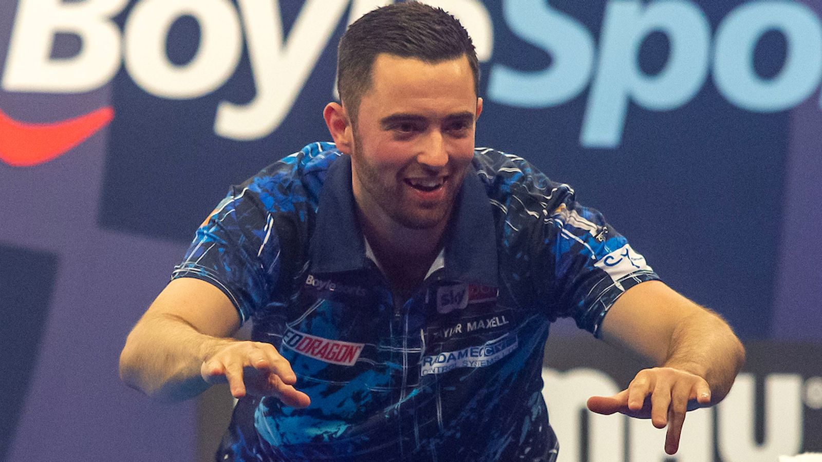 World Grand Prix: Luke Humphries produces five-star display to set up a final against Mike De Decker | Darts News